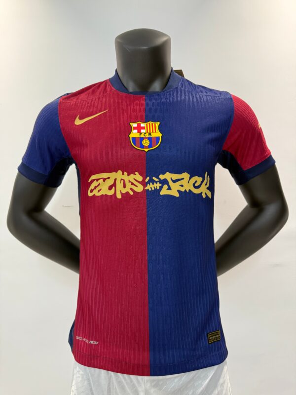 Barcelona – Local – Travis Scott - Versión Jugador